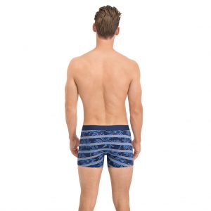 levis-basic-short-back-view